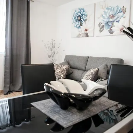 Optimist Deluxe Playa de las Americas (Tenerife)