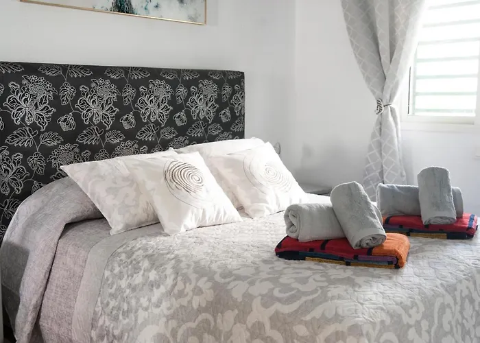 Optimist Deluxe Playa de las Americas (Tenerife)